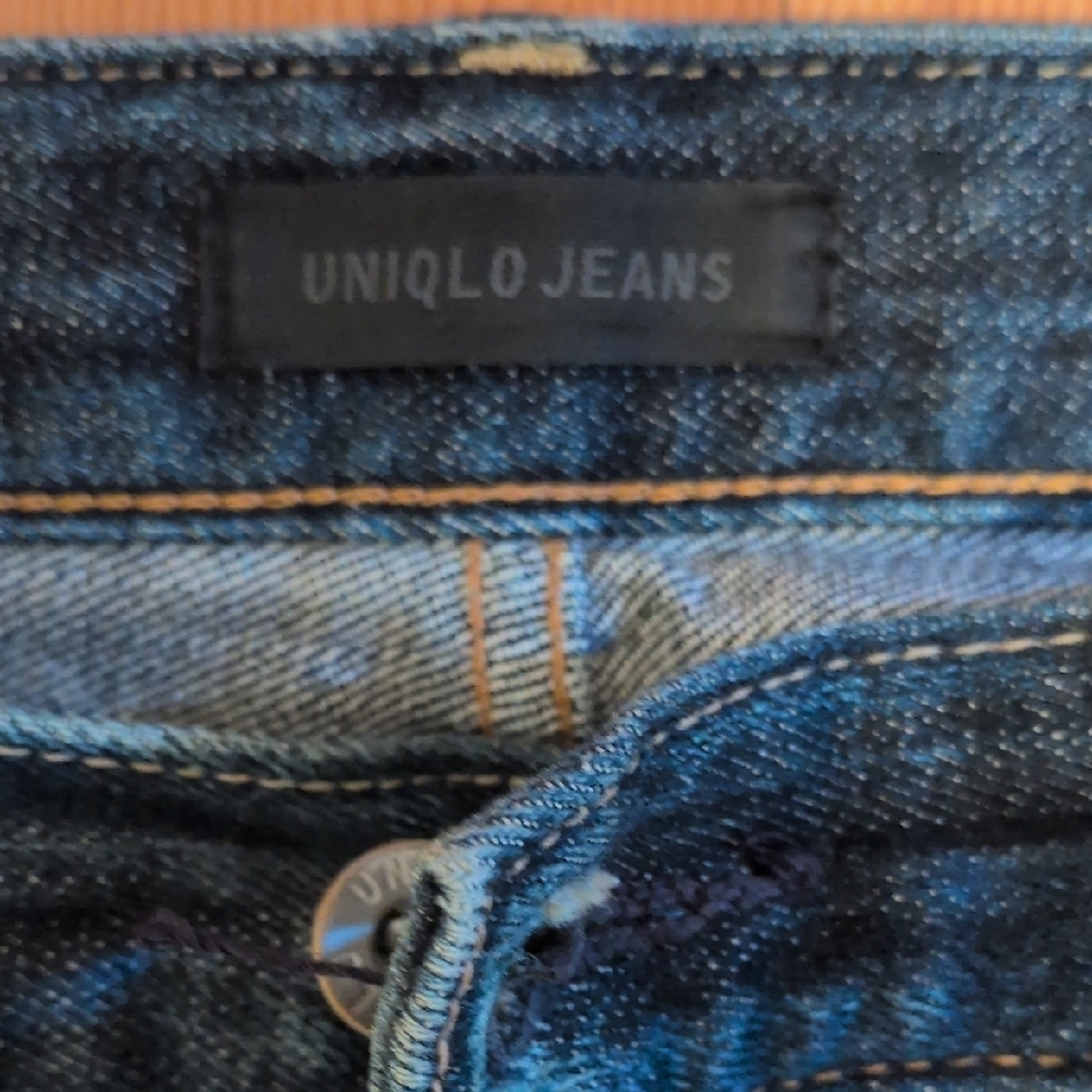Uniqlo Men's Dark Blue Straight Jeans - Picture 3 of 7